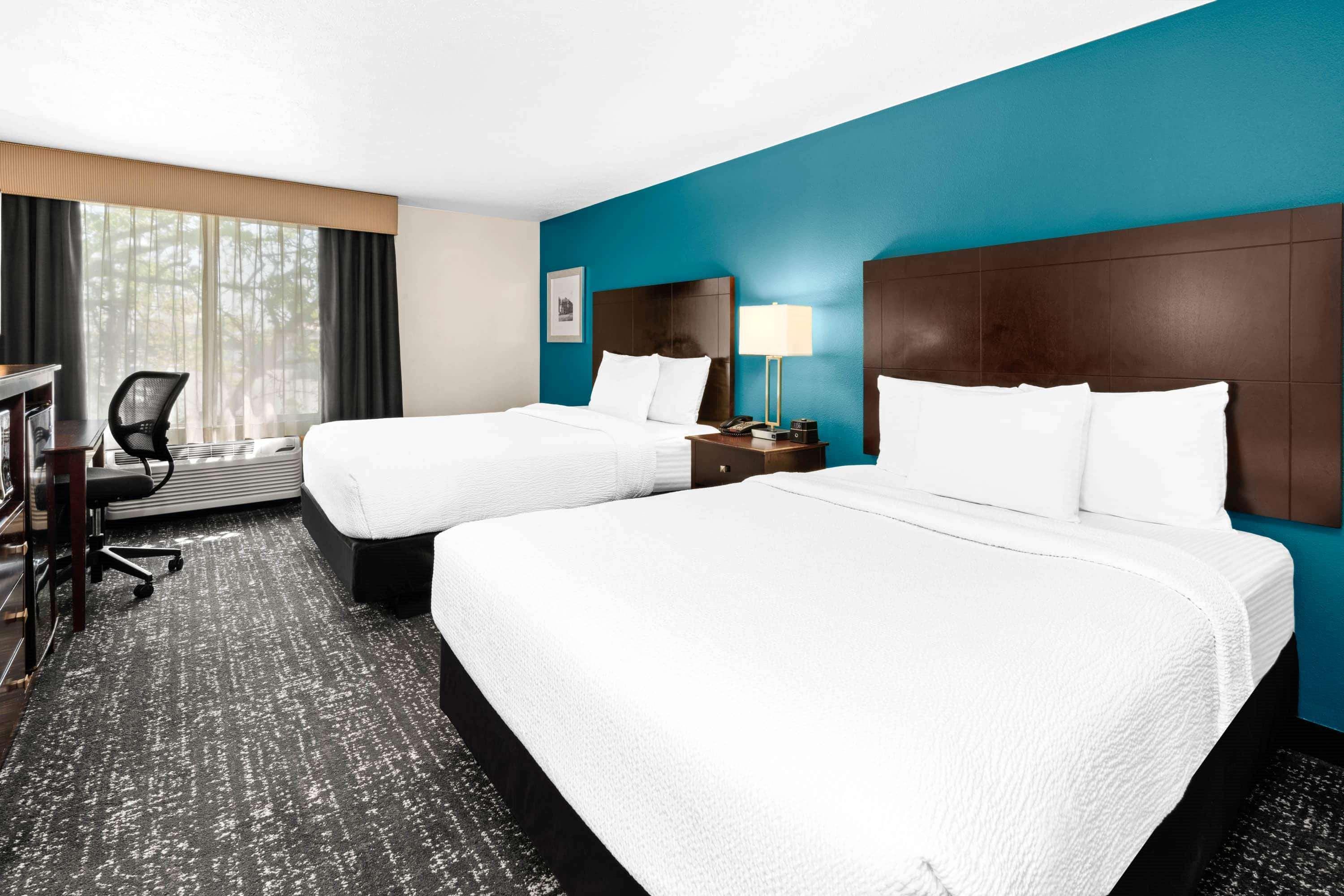 Hotel La Quinta By Wyndham Portland Nw Exterior foto