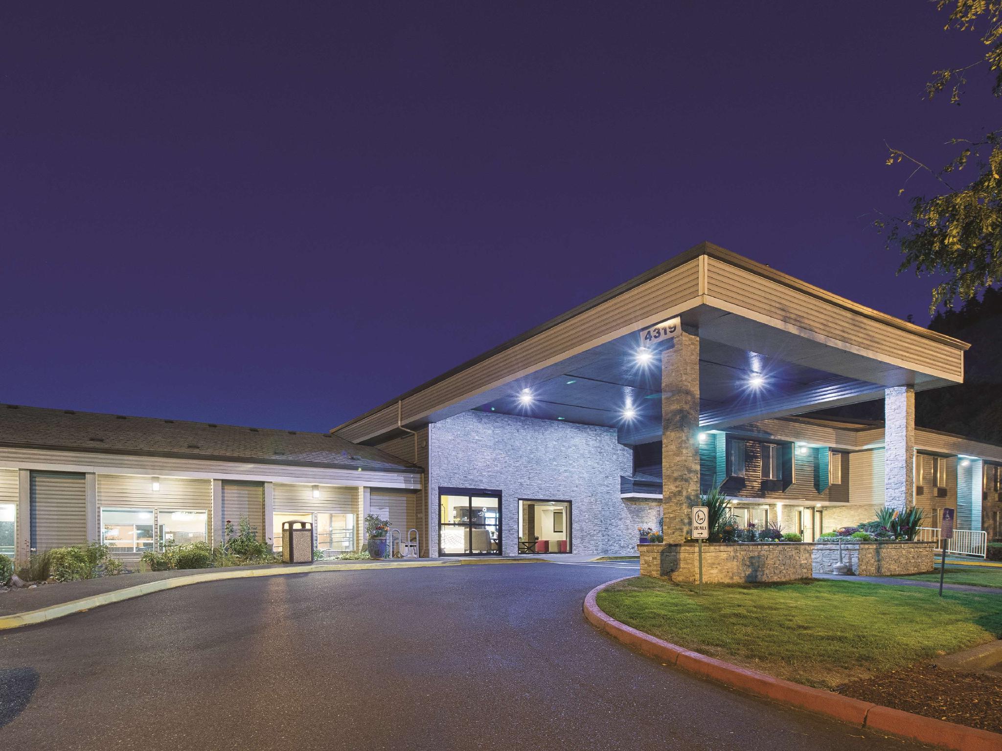 Hotel La Quinta By Wyndham Portland Nw Exterior foto